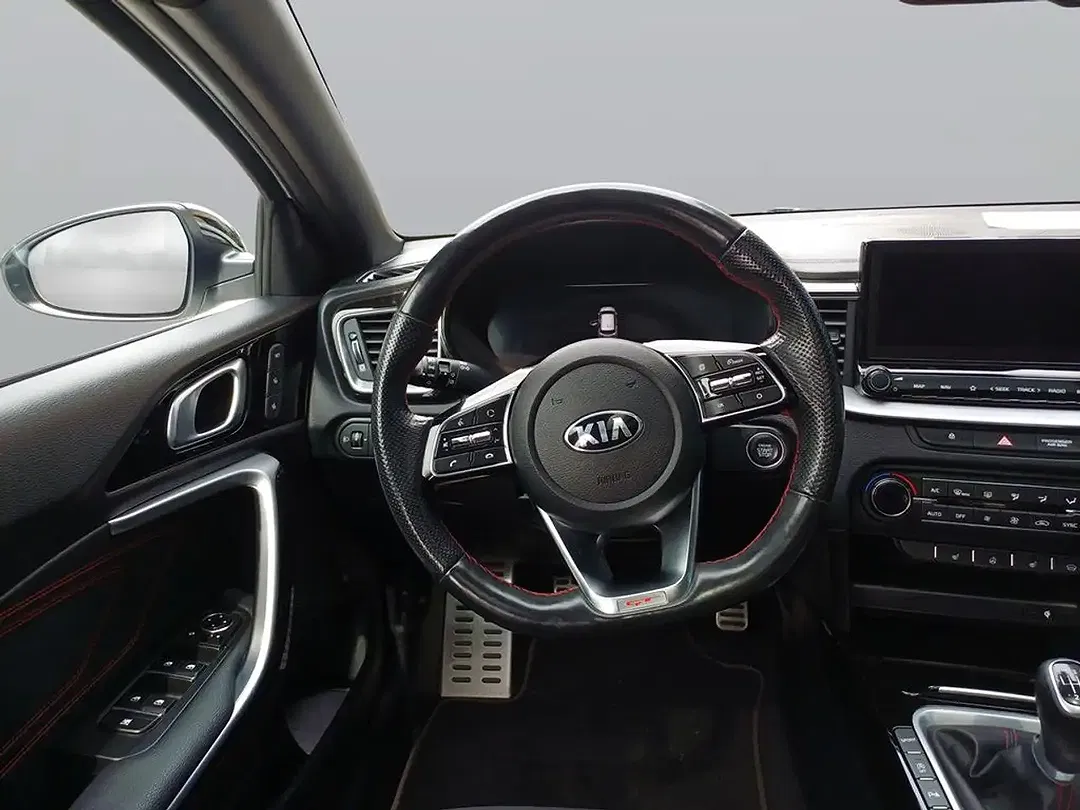 Kia ProCeed / pro_cee'd 1.6 T-GDI GT - foto 10