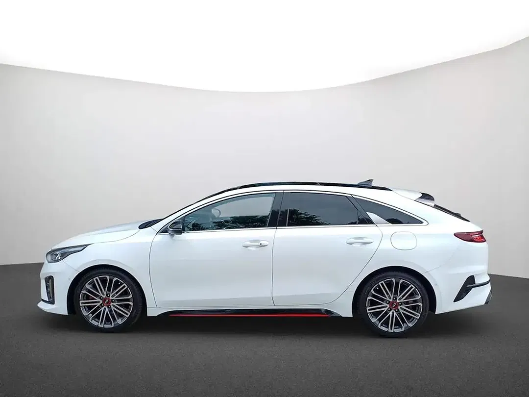 Kia ProCeed / pro_cee'd 1.6 T-GDI GT - foto 1