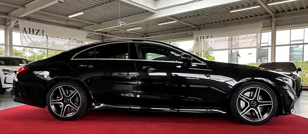 Mercedes-Benz CLS 4MATIC AMG - foto 2