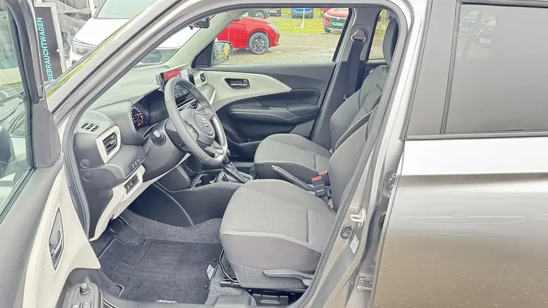 Suzuki Swift Hybrid 1.2 CVT Comfort - Thumbnail 11
