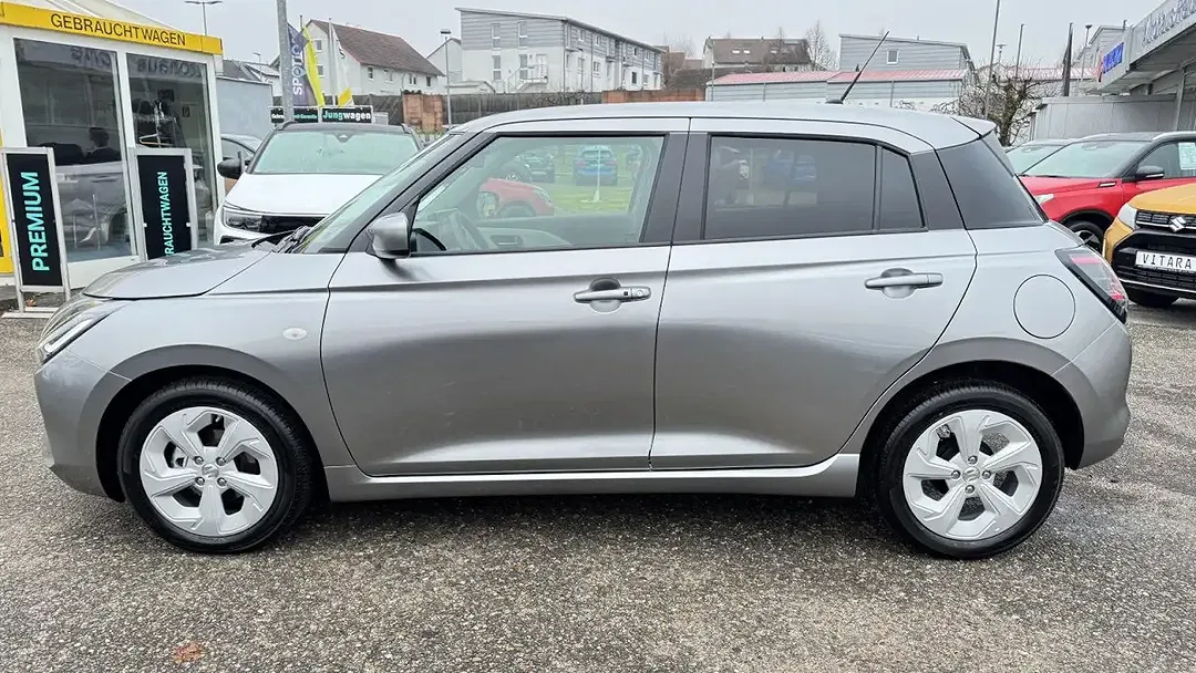 Suzuki Swift Hybrid 1.2 CVT Comfort - foto 2