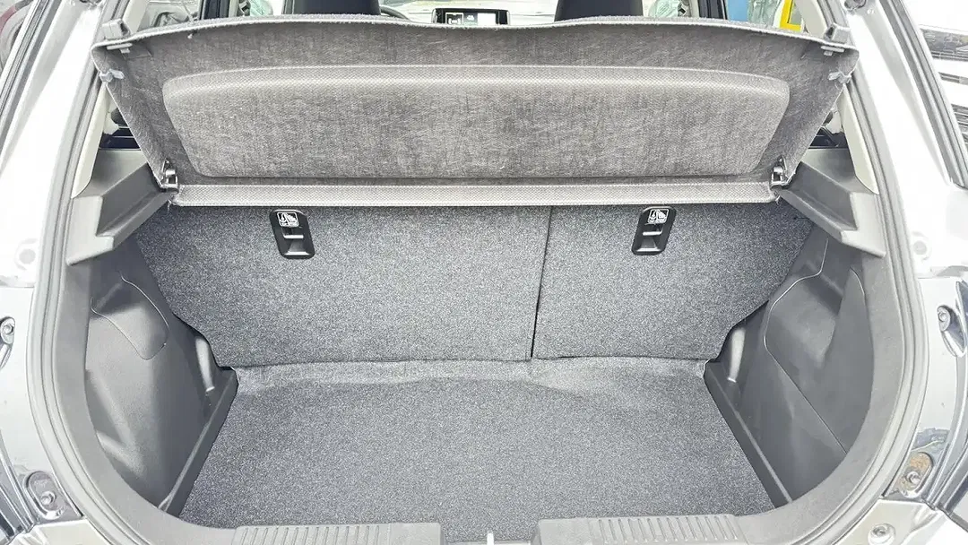 Suzuki Swift Hybrid 1.2 CVT Comfort - Thumbnail 6
