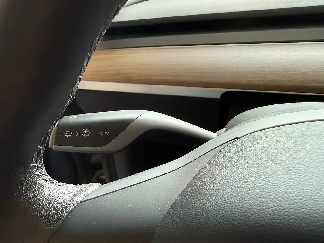 Tesla Model 3 AWD Dual Motor Long Range - Thumbnail 10