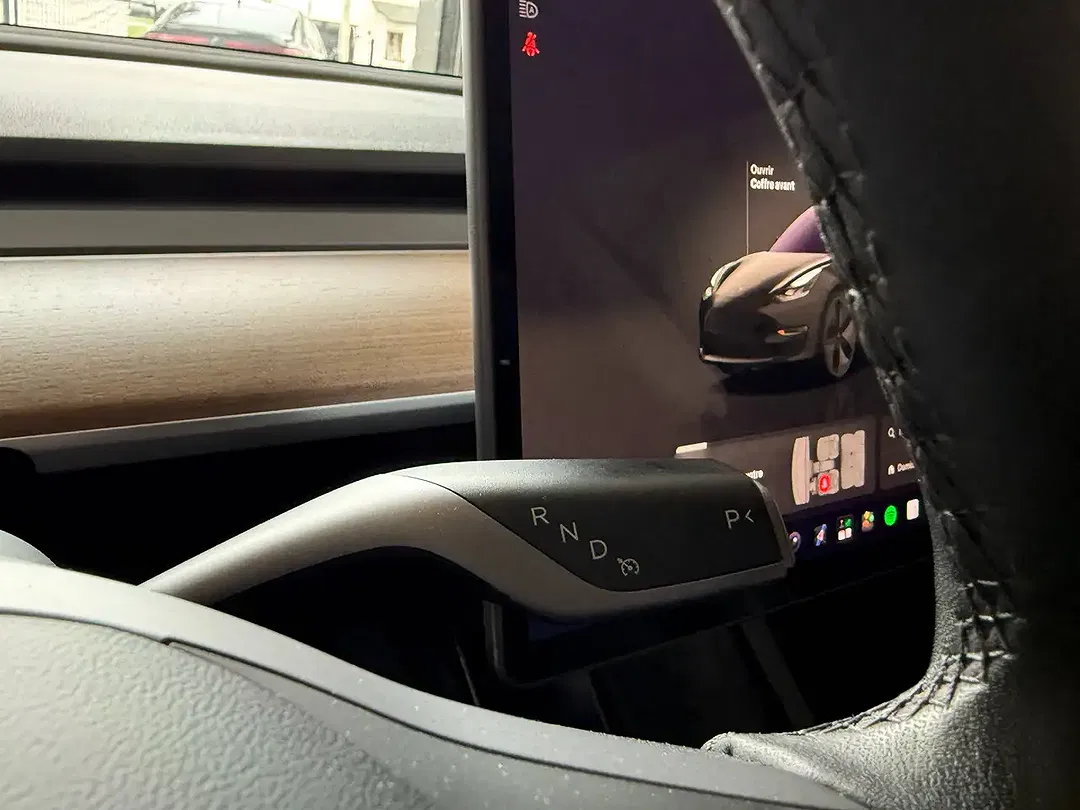 Tesla Model 3 AWD Dual Motor Long Range - Thumbnail 11