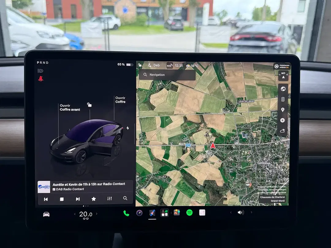 Tesla Model 3 AWD Dual Motor Long Range - Thumbnail 12