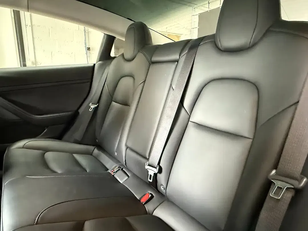 Tesla Model 3 AWD Dual Motor Long Range - foto 15