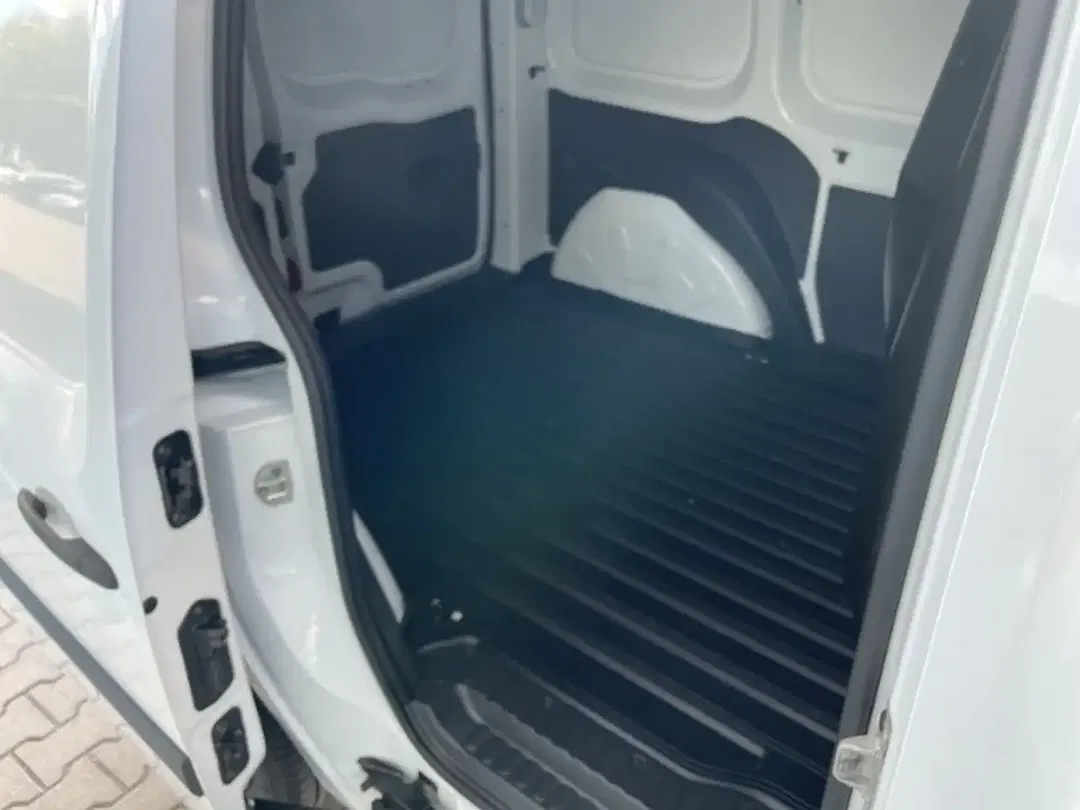 Nissan NV250 2.0t dCi L1H1 Comfort - Thumbnail 5
