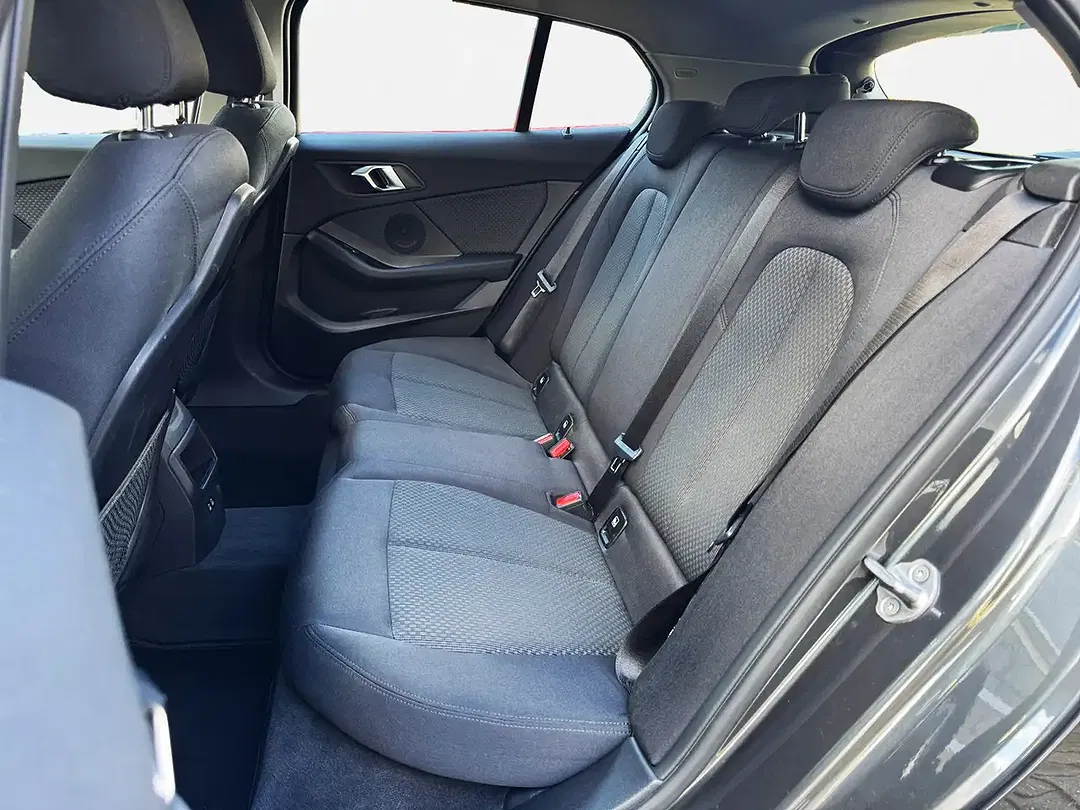 BMW 116 - Thumbnail 11