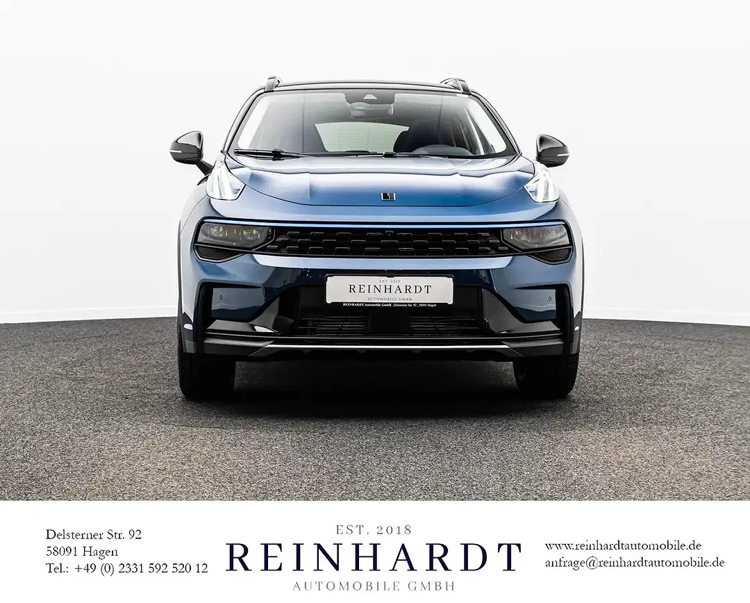 Lynk & Co 01 - Thumbnail 3