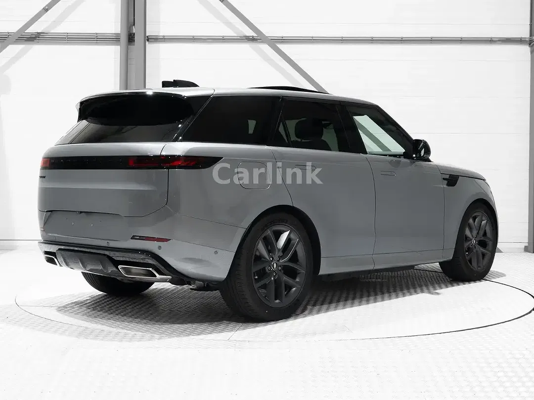 Land Rover Range Rover Sport Dynamic SE - Thumbnail 3