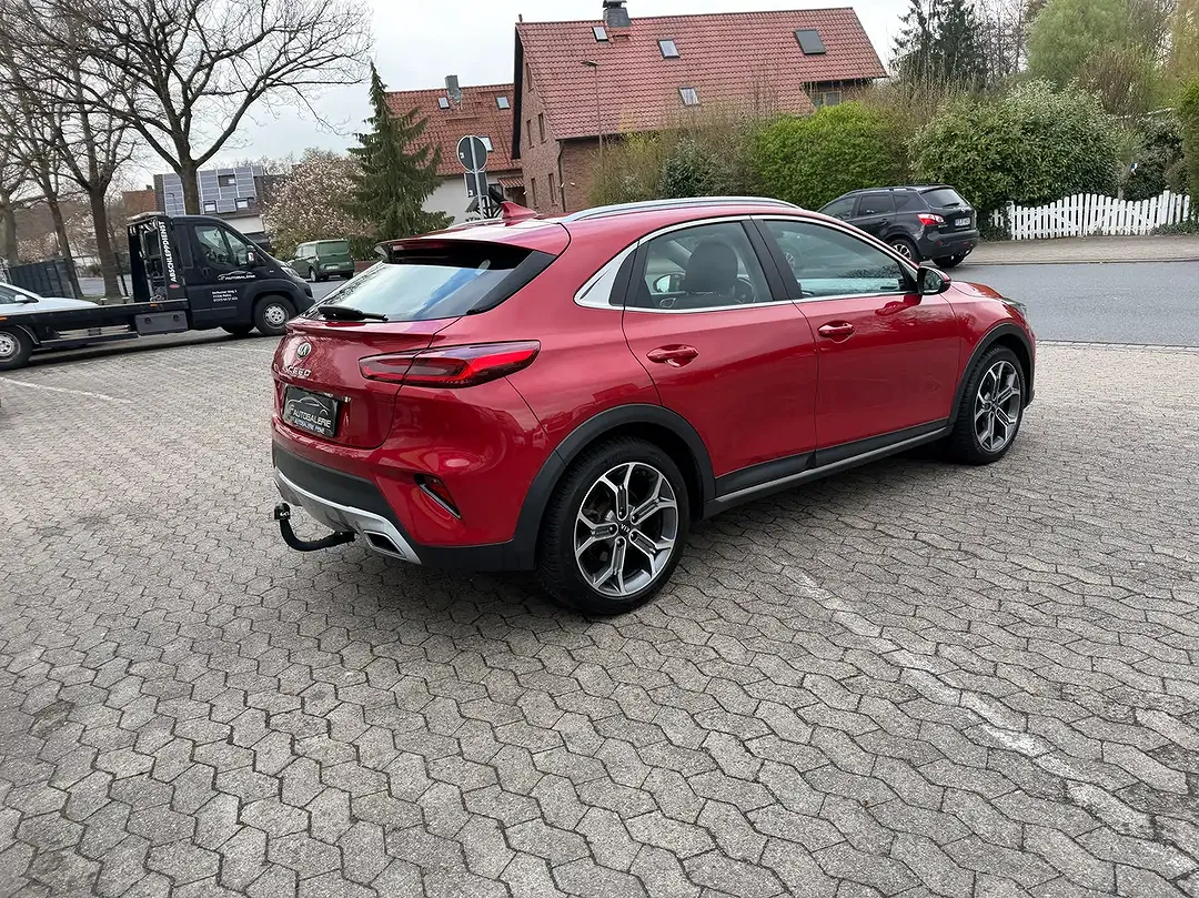 Kia XCeed - Thumbnail 9