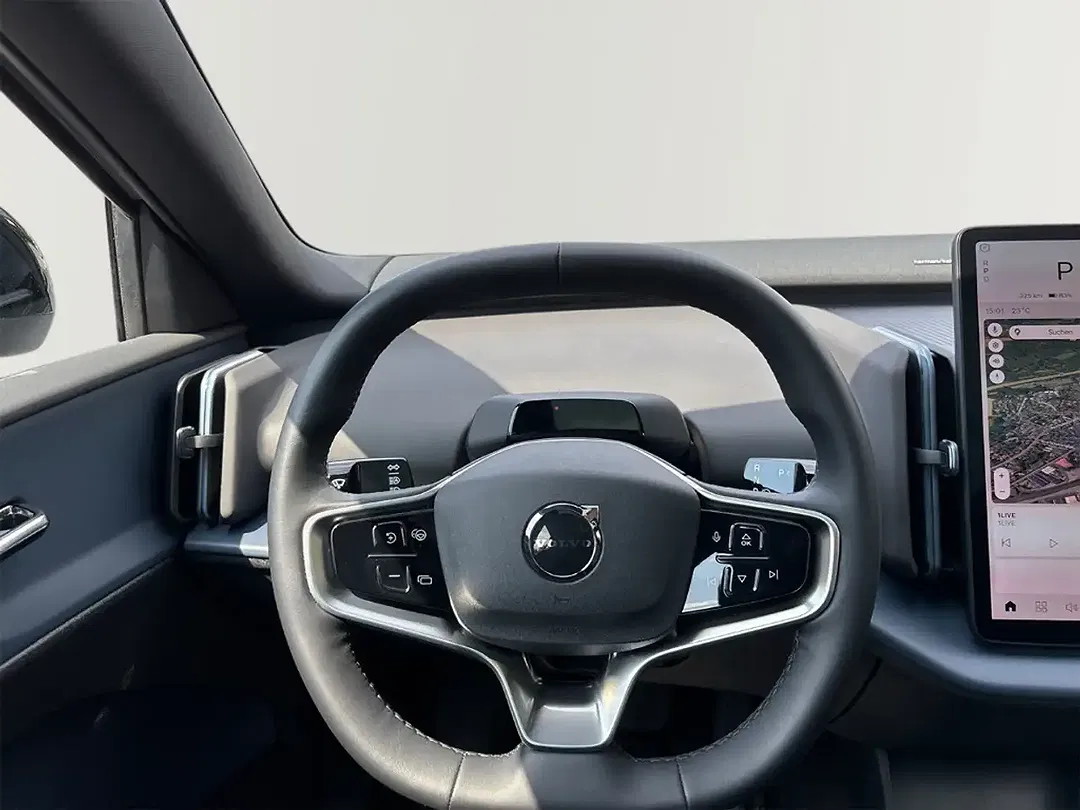 Volvo EX30 AWD Twin Motor Performance Cross Country Ultra - Thumbnail 13