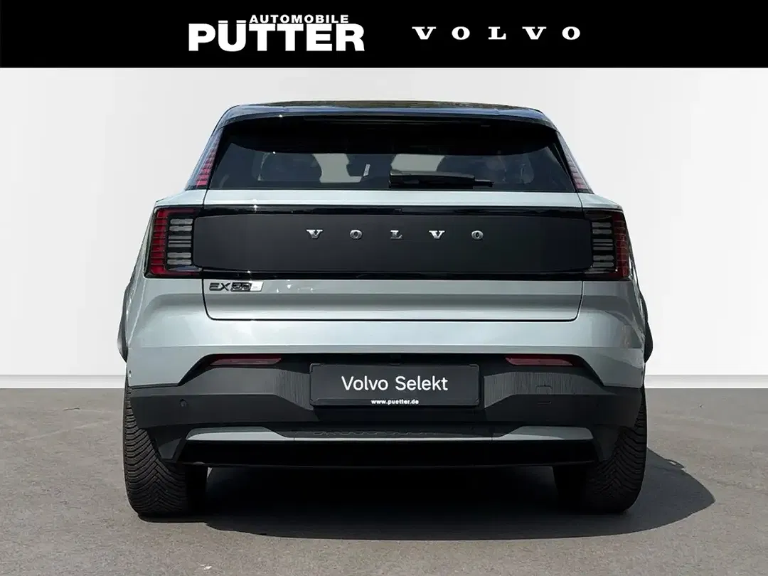 Volvo EX30 AWD Twin Motor Performance Cross Country Ultra - Thumbnail 7
