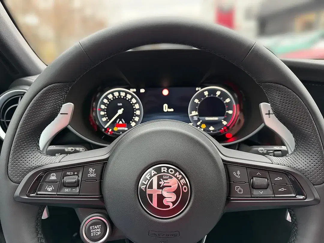 Alfa Romeo Giulia Veloce - foto 23