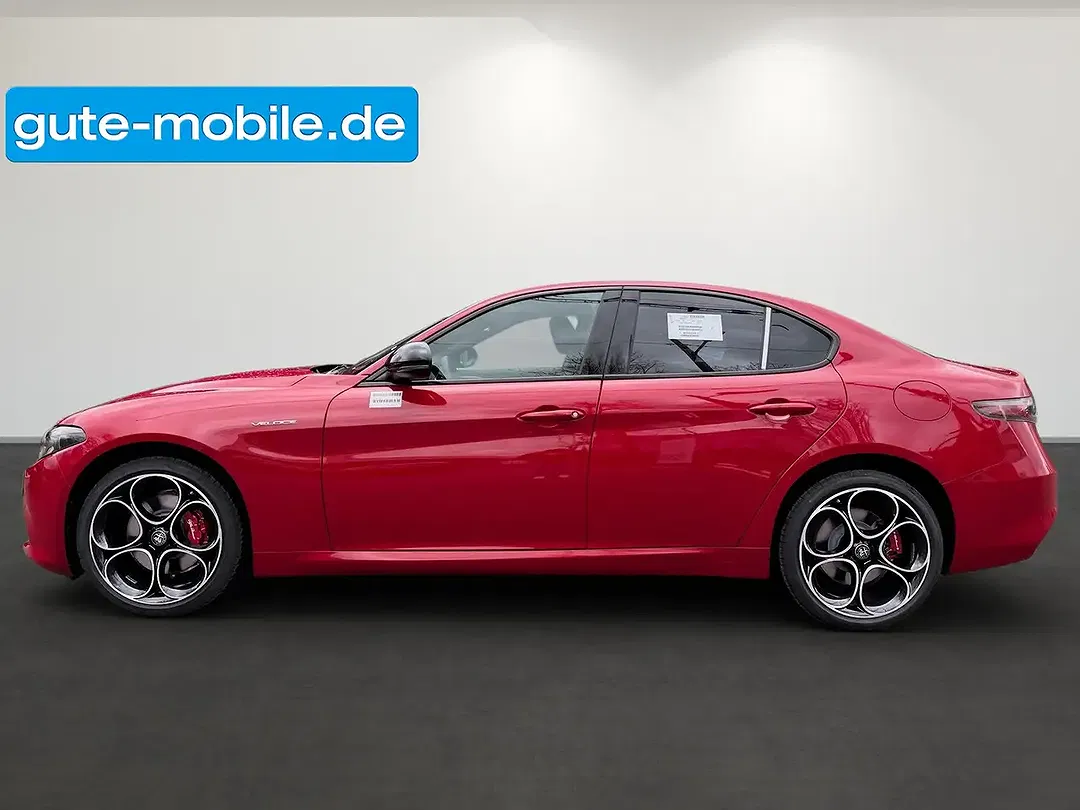 Alfa Romeo Giulia Veloce - Thumbnail 4