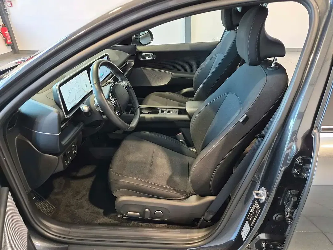 Hyundai IONIQ 6 DYNAMIQ - Thumbnail 8