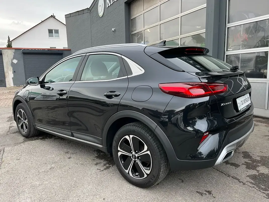 Kia XCeed PHEV Hybrid Spirit - Thumbnail 5