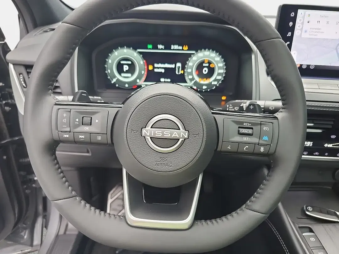 Nissan Qashqai 1.3 DIG-T Xtronic Tekna - foto 13