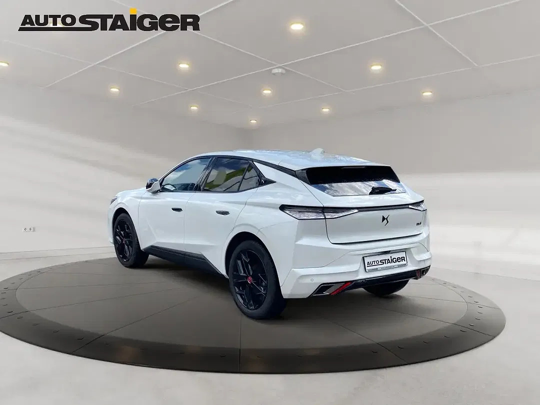 DS Automobiles DS 4 - Thumbnail 8