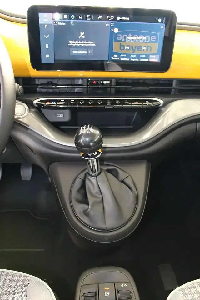 Fiat 500 1.0 Hybrid FireFly - Thumbnail 12