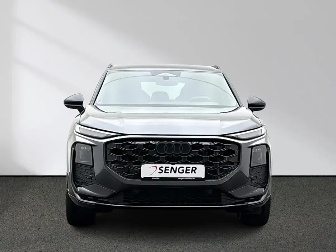 Audi Q3 TFSI MHEV S tronic S line - Thumbnail 3