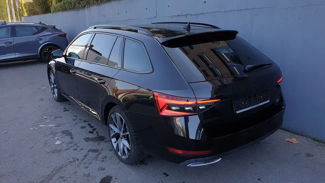 Skoda Superb 1.4 TSI iV DSG Sportline - Thumbnail 3
