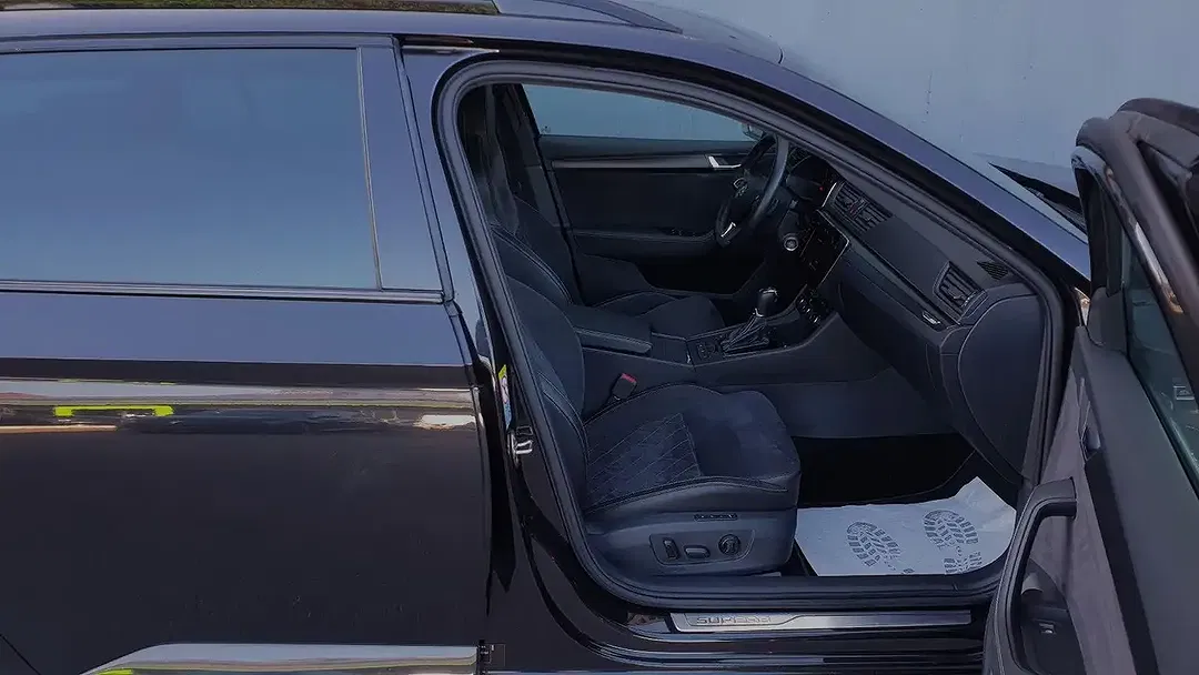 Skoda Superb 1.4 TSI iV DSG Sportline - Thumbnail 7