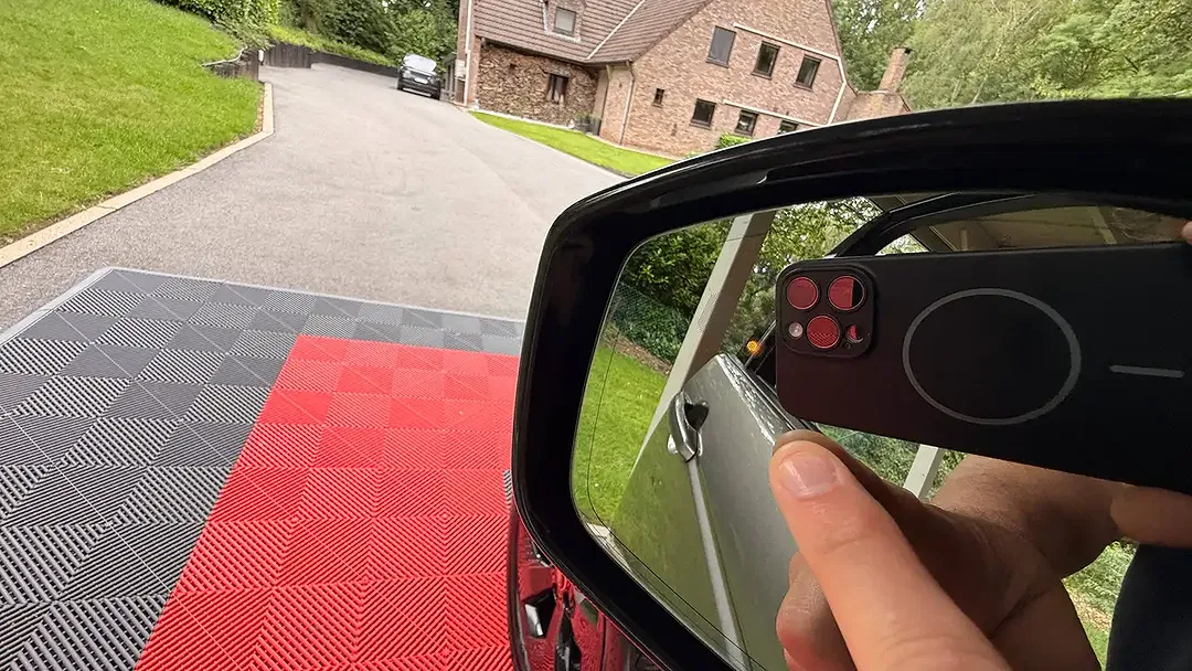 Land Rover Discovery Sport P300e 4x4 Pro - Thumbnail 12