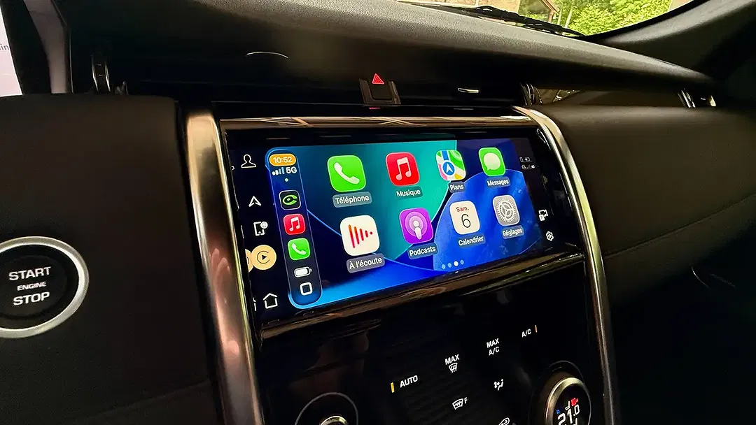 Land Rover Discovery Sport P300e 4x4 Pro - Thumbnail 21