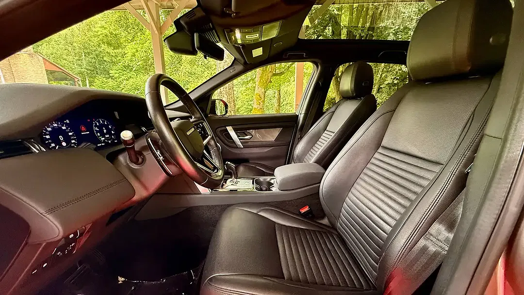 Land Rover Discovery Sport P300e 4x4 Pro - Thumbnail 28