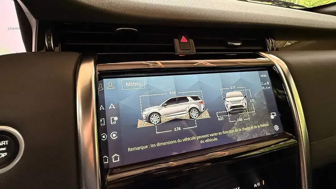 Land Rover Discovery Sport P300e 4x4 Pro - Thumbnail 43