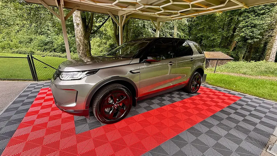 Land Rover Discovery Sport P300e 4x4 Pro - Thumbnail 7
