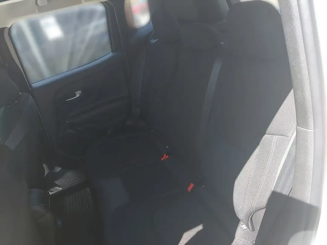 Jeep Renegade 1.3 PHEV 4xe Limited - Thumbnail 10