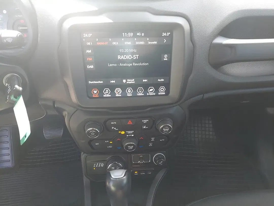 Jeep Renegade 1.3 PHEV 4xe Limited - Thumbnail 8