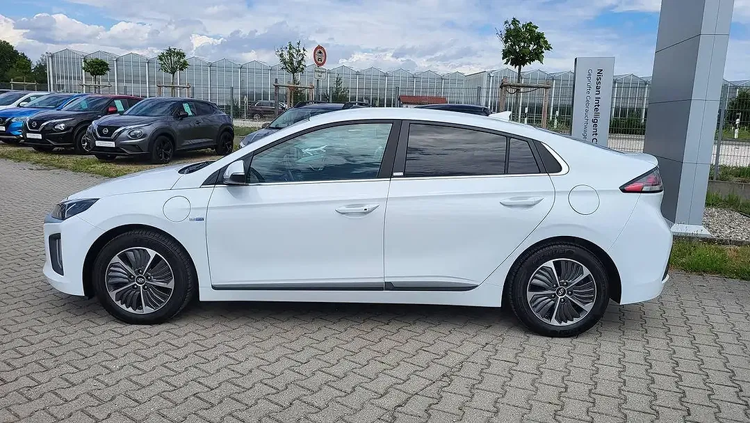 Hyundai IONIQ PHEV Hybrid Style - foto 2