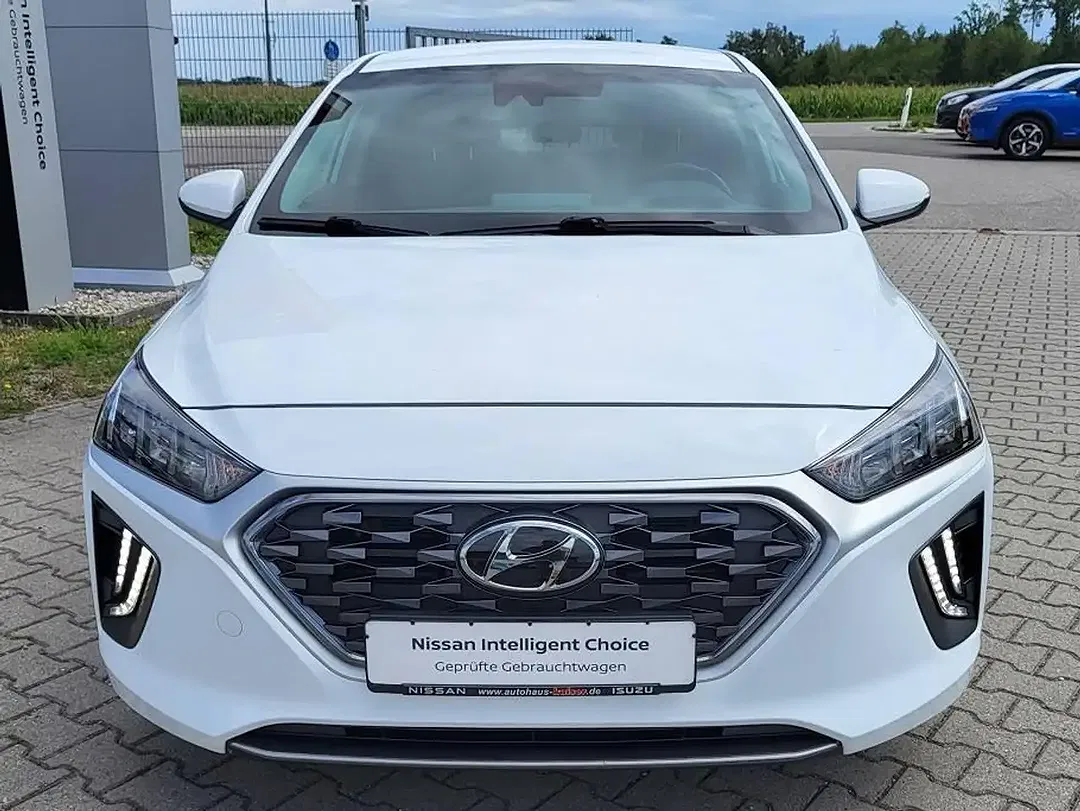 Hyundai IONIQ PHEV Hybrid Style - Thumbnail 6