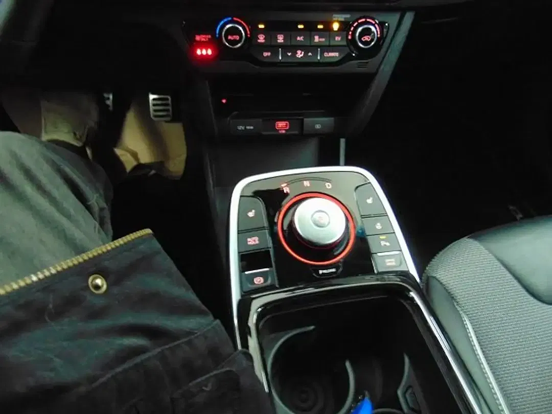 Kia Niro Spirit - Thumbnail 10