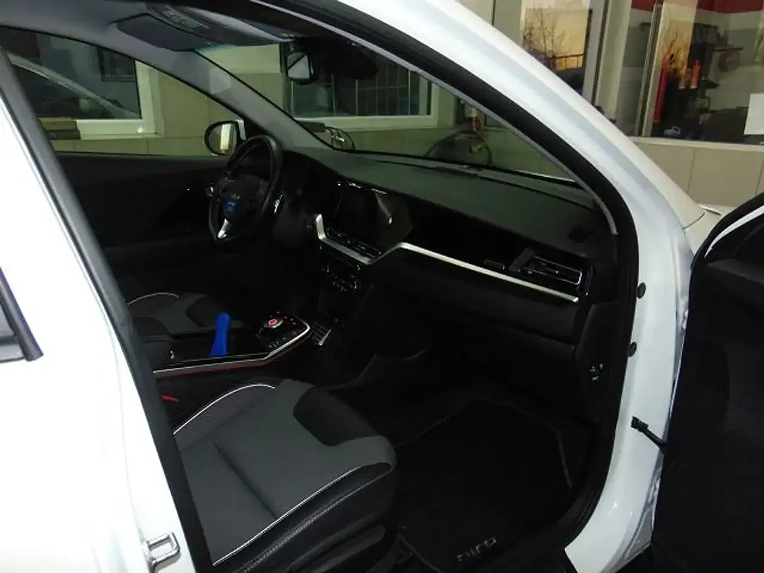 Kia Niro Spirit - foto 11