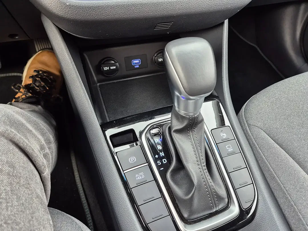 Hyundai IONIQ 1.6 GDI Hybrid - Thumbnail 11