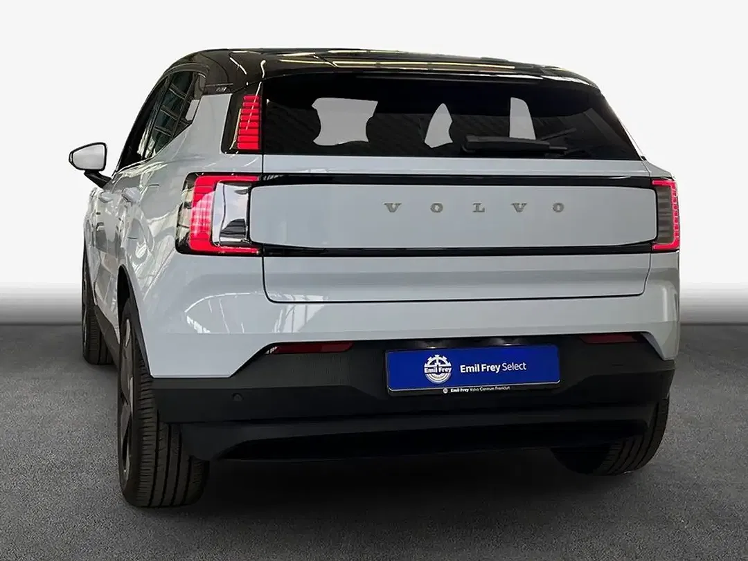 Volvo EX30 AWD Twin Motor Performance Plus - Thumbnail 4