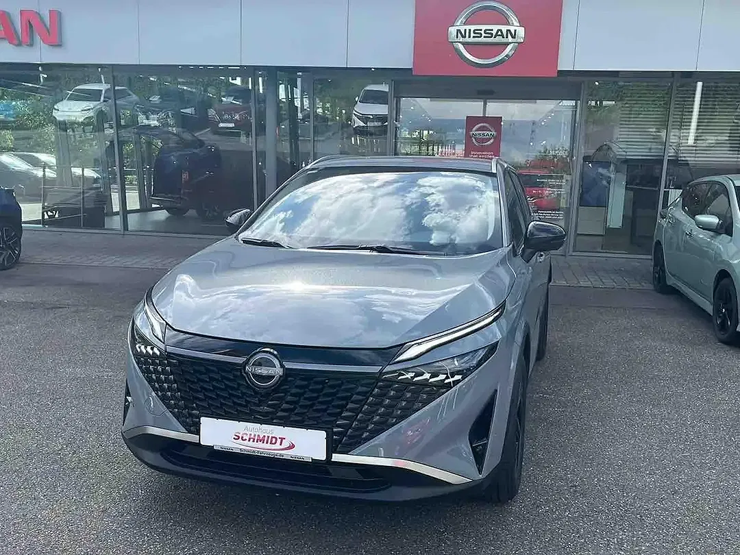 Nissan Qashqai 1.3 DIG-T Xtronic N-Connecta - Thumbnail 2