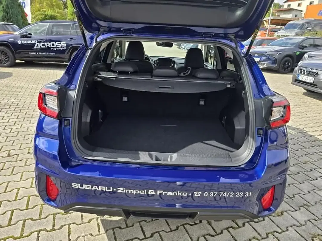 Subaru Impreza 2.0 e-Boxer Lineartronic Platinum - Thumbnail 5
