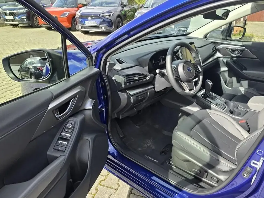 Subaru Impreza 2.0 e-Boxer Lineartronic Platinum - Thumbnail 7