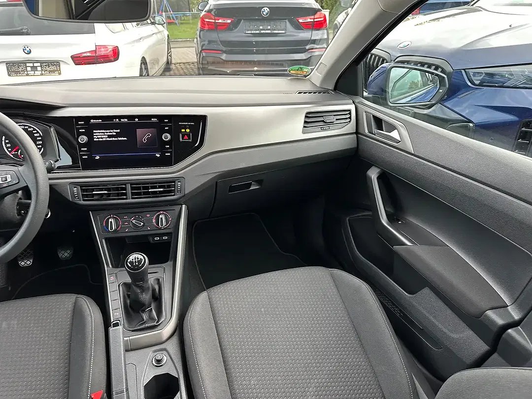 Volkswagen Polo Comfortline - Thumbnail 12