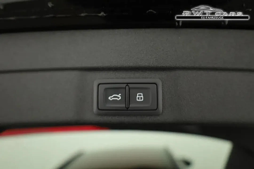 Audi S5 TFSI quattro Avant - Thumbnail 13