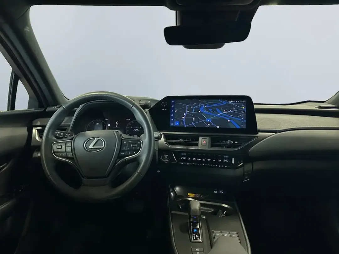Lexus UX 300h F SPORT Design - Thumbnail 12