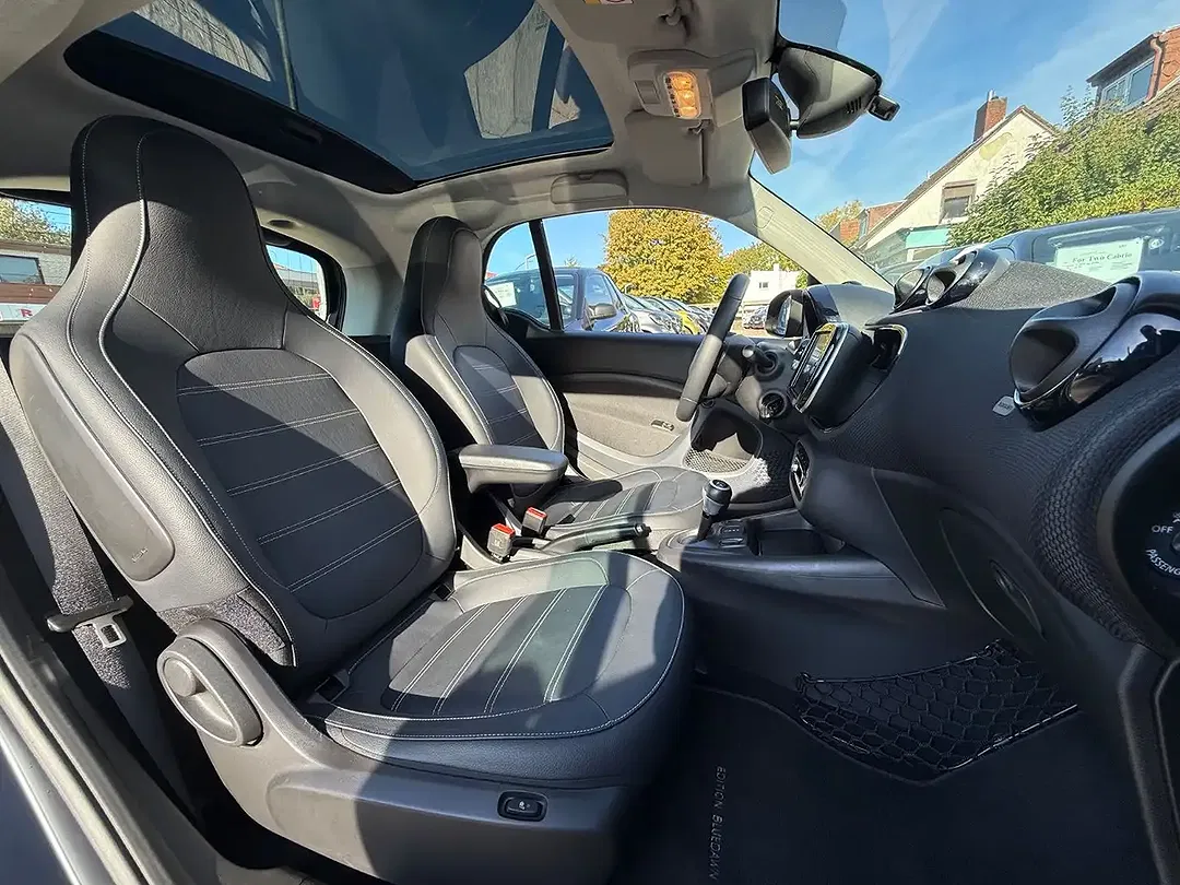 smart forTwo - Thumbnail 14