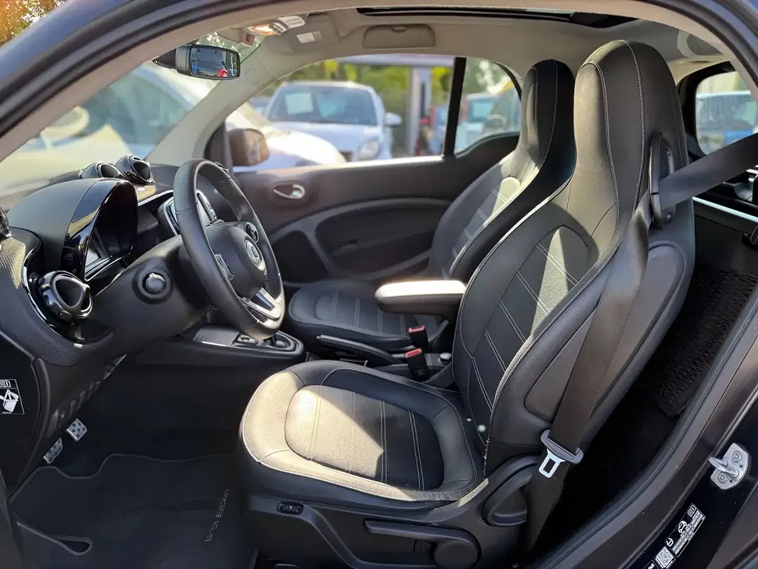 smart forTwo - Thumbnail 30