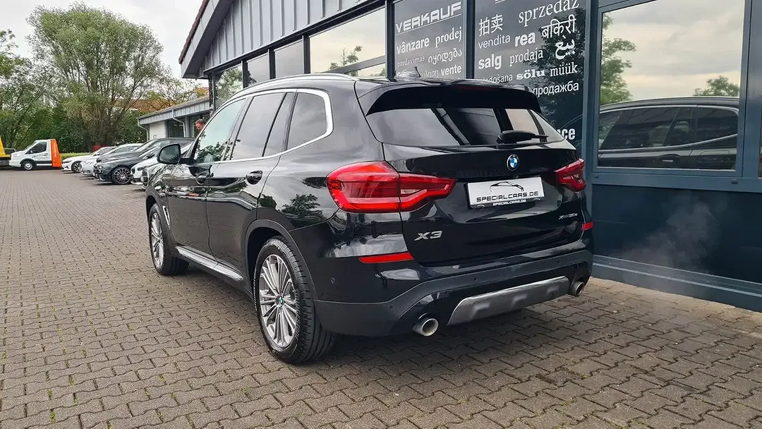 BMW X3 Luxury Line - Thumbnail 3