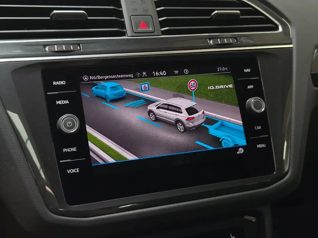 Volkswagen Tiguan 2.0 TDI - Thumbnail 22